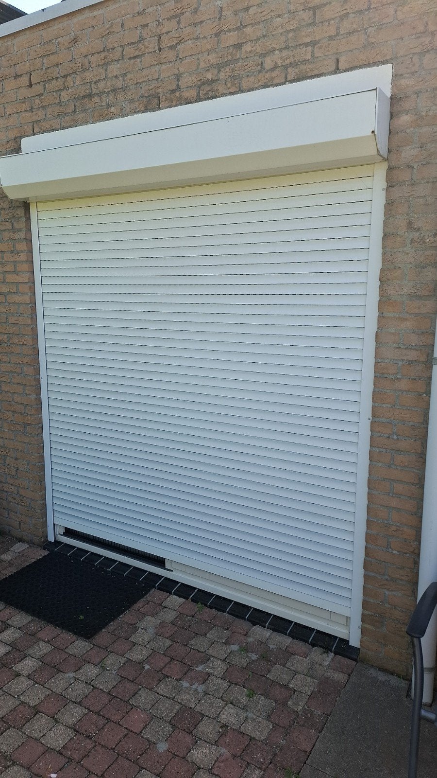 rolluik elektriche bedienbaar, Doe-het-zelf en Verbouw, Rolluiken, Ophalen, Gebruikt, 200 cm of meer, Wit