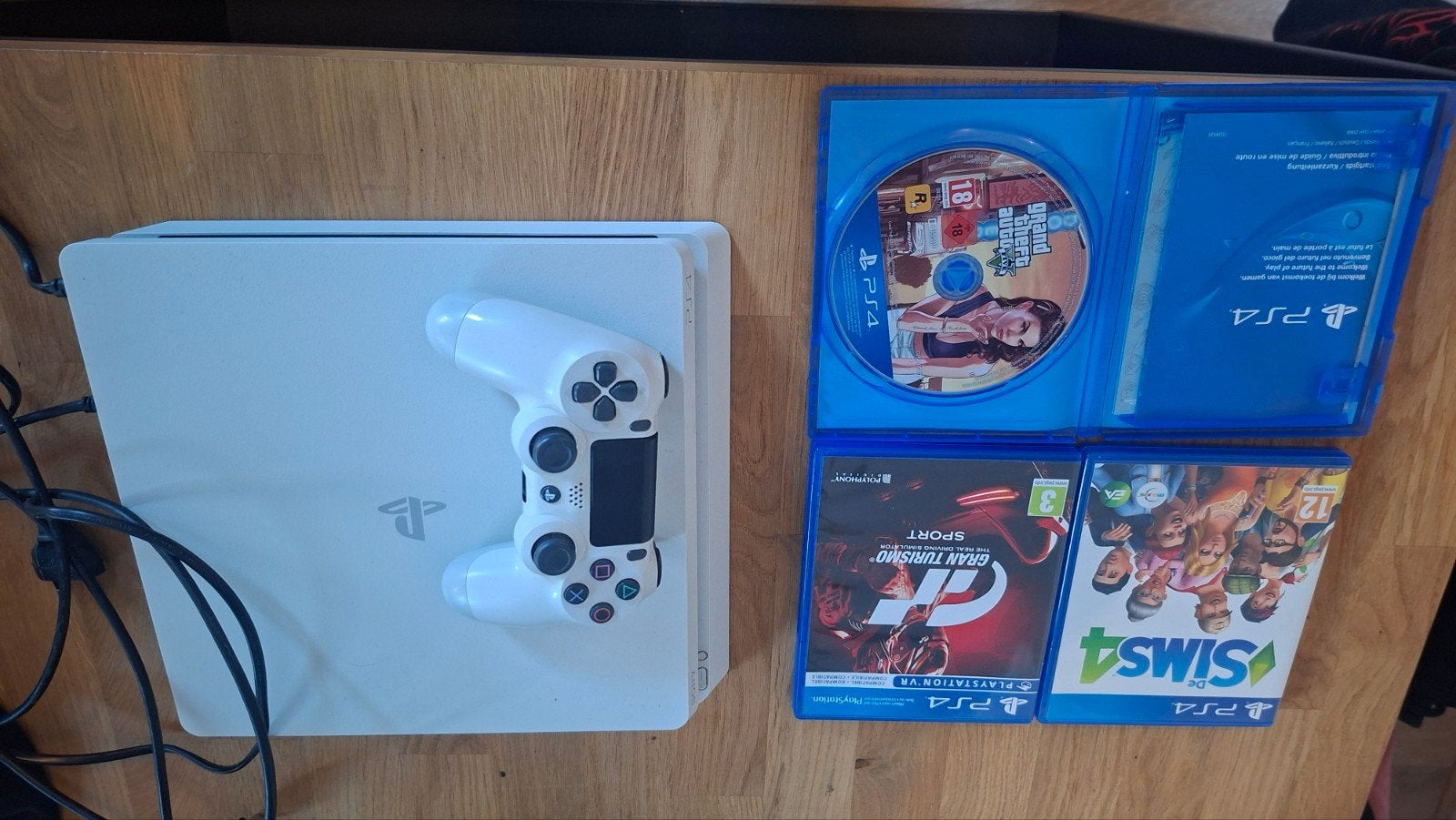 Playstation 4 + ps4 controller en 3 games, Ophalen of Verzenden, Met 1 controller, Slim, 500 GB