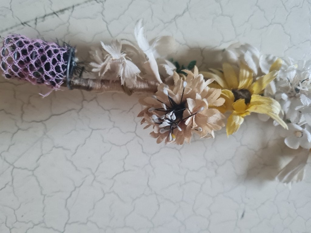 Oude bloemen boog voor in stolp, Overige materialen, Heikant 21 Kaatsheuvel, Belle Vieille Brocante, Ophalen of Verzenden