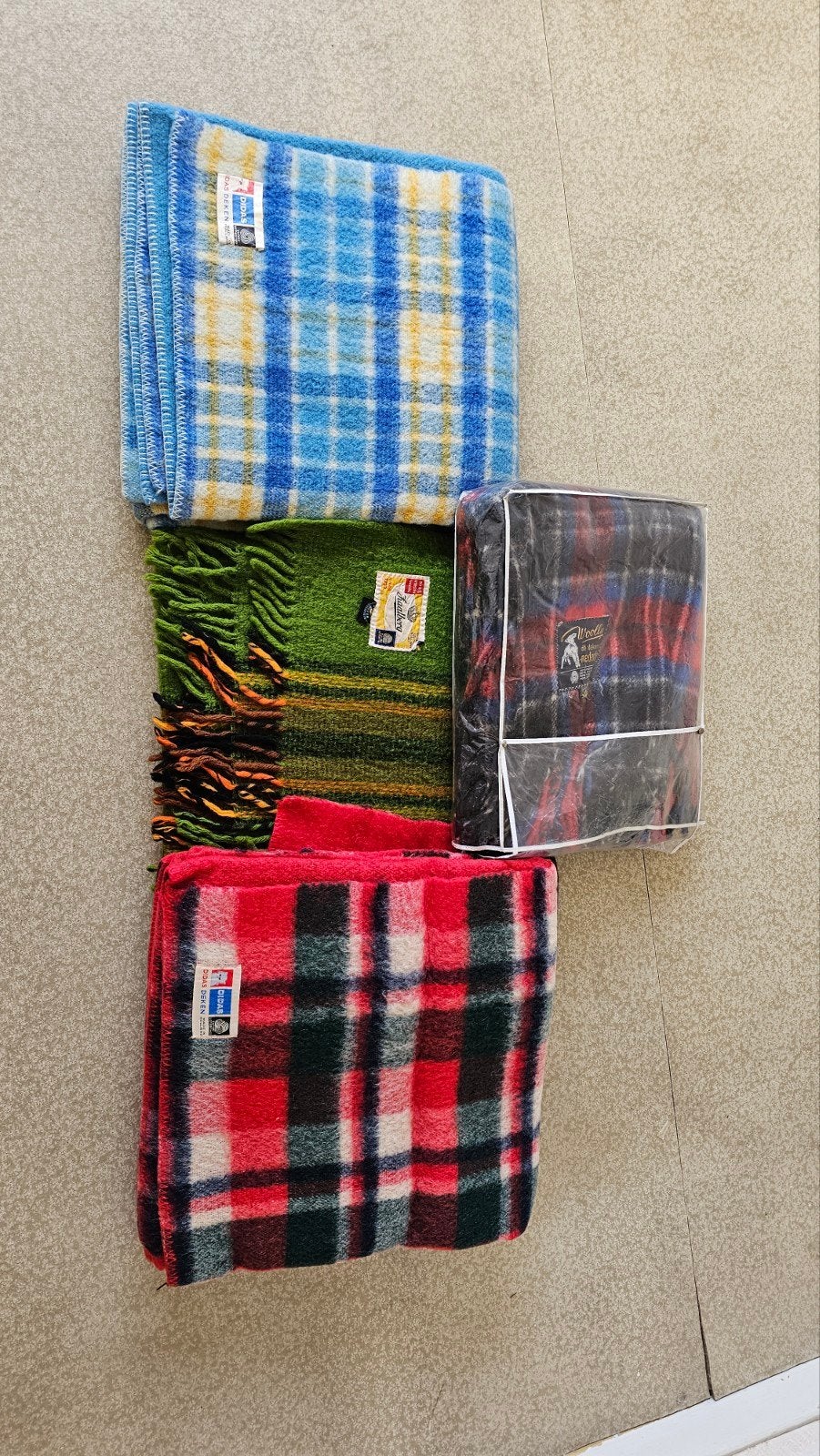 Diverse wollen dekens - Didas, Kaalberg, Woolly, Gebruikt, Overige kleuren, Overige maten, Ophalen of Verzenden