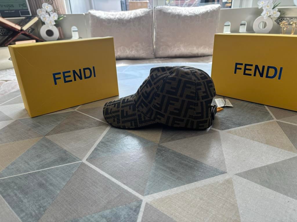 Fendi FF Pet, Kleding | Heren, Ophalen, Nieuw, Pet