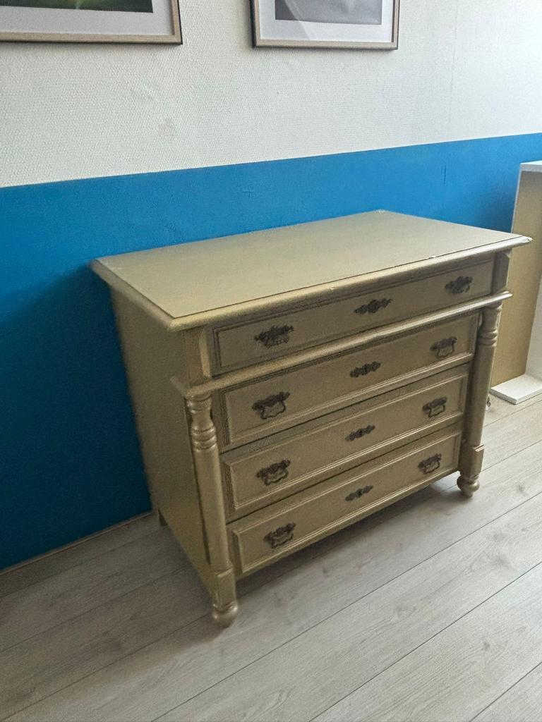 Commode en uitstal rek, Ophalen, 50 tot 70 cm, 105 cm of meer, 100 cm of meer