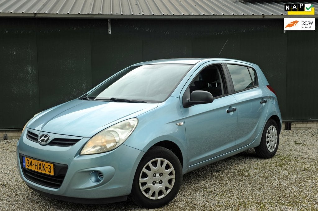 Hyundai I20 EERSTE EIGENAAR/SCHUIFKANTELDAK/DEALERONDERHOUDE, Auto's, Hyundai, Bedrijf, Te koop, i20, ABS, Airbags, Boordcomputer
