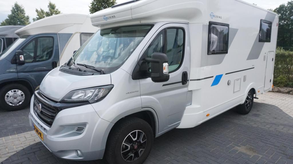 Sun Living S 65 SL NIEUWSTAAT 1e eig., Caravans en Kamperen, Campers, Ringverwarming, Fiat, Tot en met 2, Bedrijf