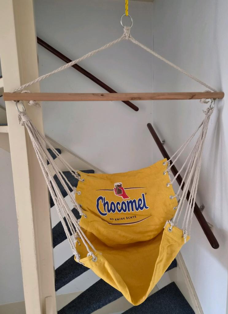 NIEUW! Originele Chocomel Hangstoel – Uniek Merchandise Item, Verzamelen, Merken en Reclamevoorwerpen, Ophalen, Nieuw, Gebruiksvoorwerp