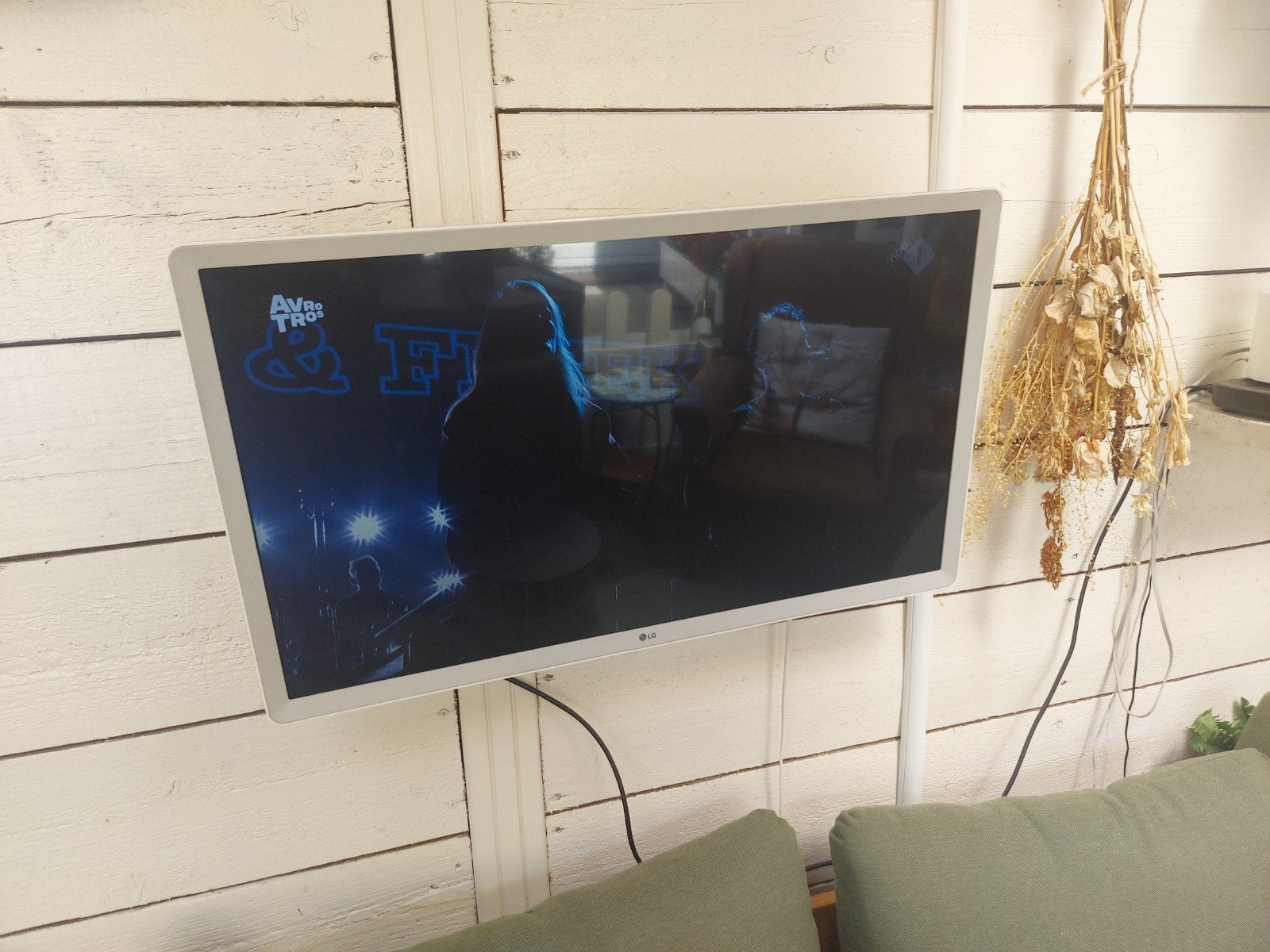 LG TV inclusief wandbeugel, Ophalen, 50 Hz, HD Ready (720p), LG