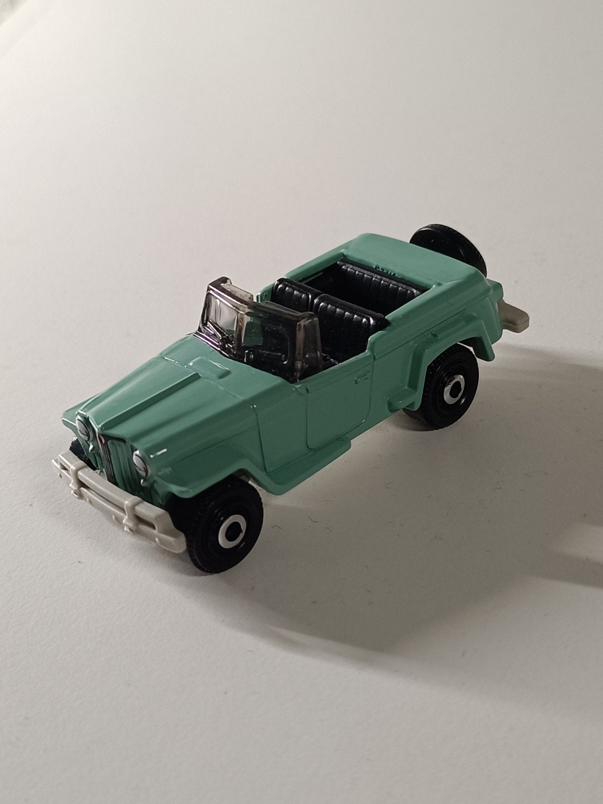 Matchbox Willys Jeep - Lichtgroen, Ophalen of Verzenden, Zo goed als nieuw, Auto
