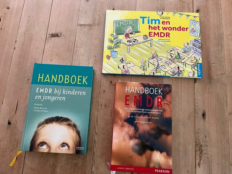 EMDR Handboeken en Kinderboek - Zo goed als nieuw, Ophalen of Verzenden, Gamma, Zo goed als nieuw, HBO
