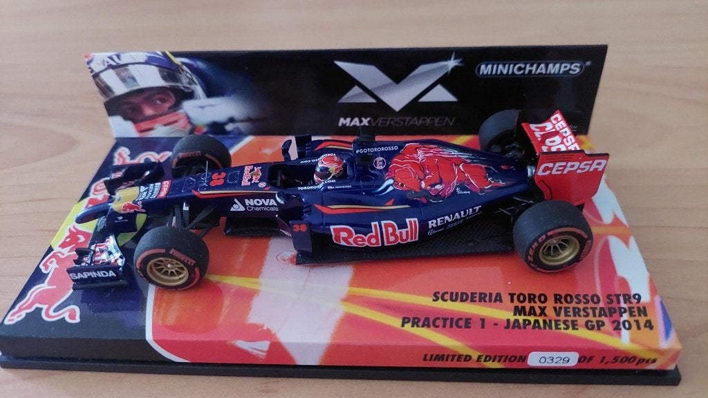 Max Verstappen -Toro Rosso STR9 2014 - Minichamps 1:43, Ophalen of Verzenden, Zo goed als nieuw, Auto, MiniChamps
