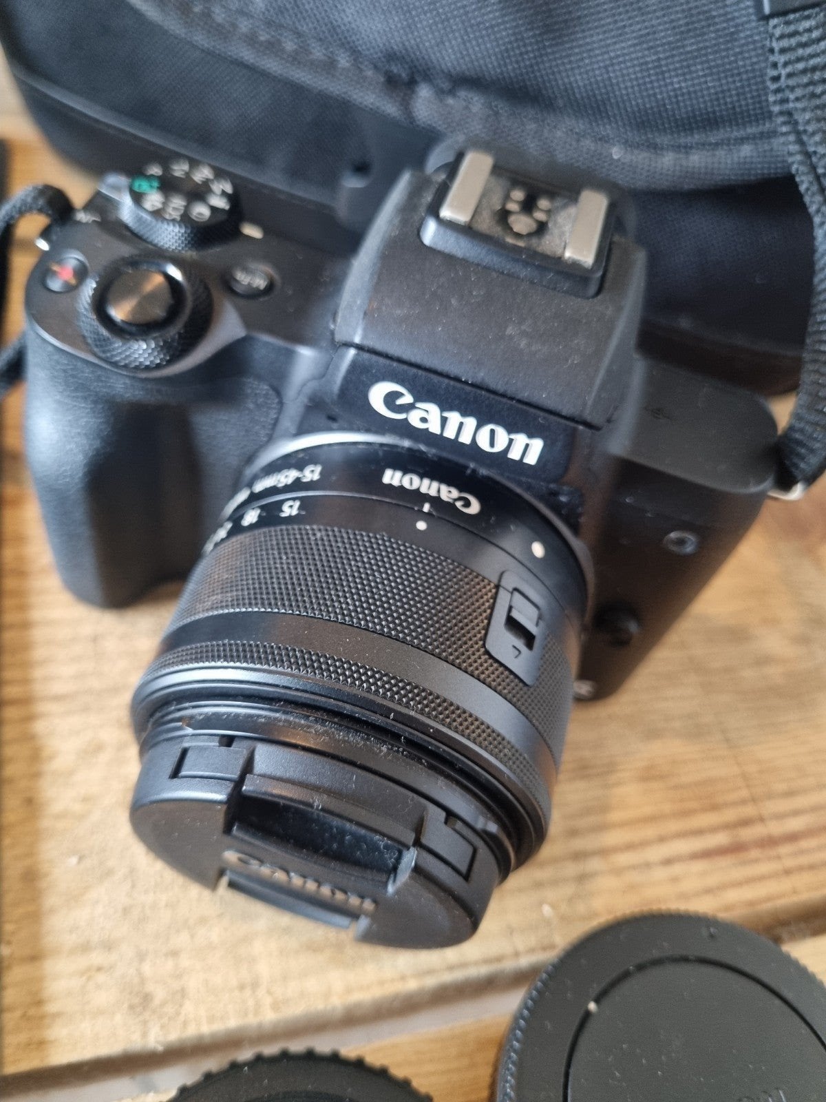 Canon EOS M50 + 15-45mm + extra accu + tas, Audio, Tv en Foto, Bluetooth, Verzenden, Canon, Zo goed als nieuw