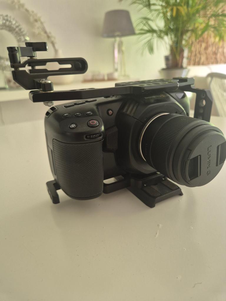 Blackmagic Pocket Cinema Camera 4K (BMPCC 4K) Lumix G 25mm, Full HD, Overige soorten, Minder dan 8x, Ophalen