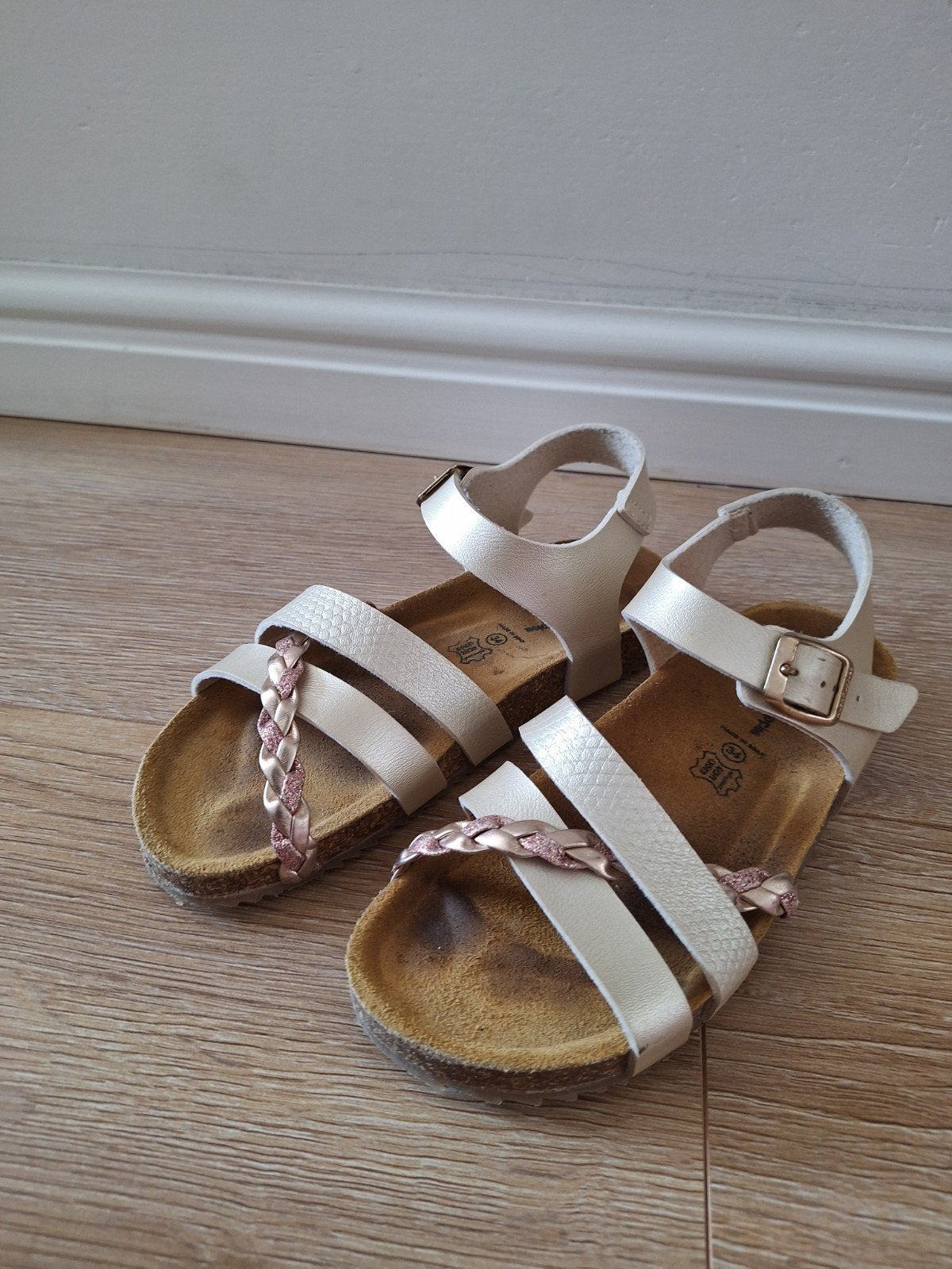 Zgan! mooie Hush Puppies sandalen maat 34!, Meisje, Hush Puppies, Schoenen, Ophalen of Verzenden