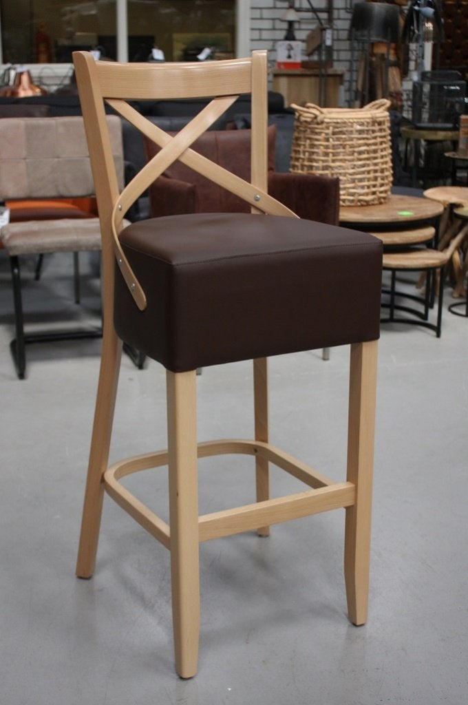 2 mooie barkrukken barstoel hout kunstleer Cross rugleuning, Ophalen, Met voetsteun, 60 tot 90 cm, Hout