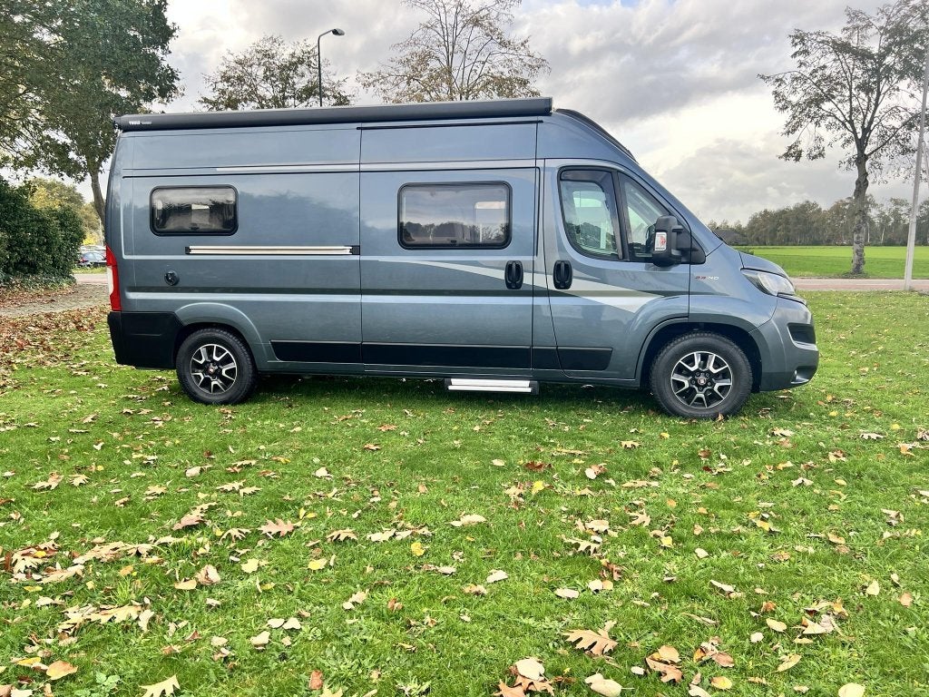 Knaus 5,99 meter 9T automaat, Caravans en Kamperen, Campers, Automaat, Luifel, Buscamper of Camperbus, Fiat