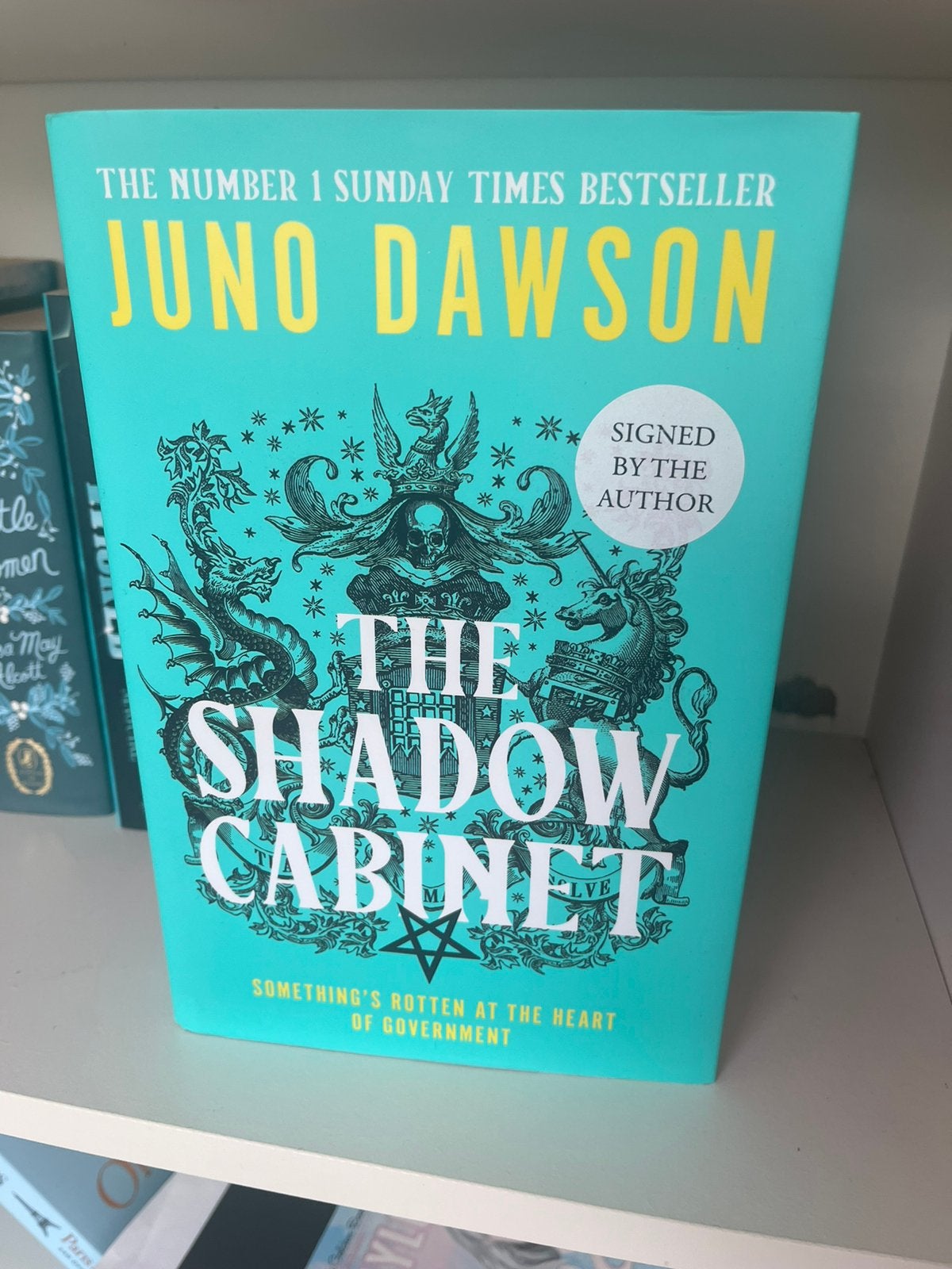 The Shadow Cabinet, Juno Dawson, Ophalen of Verzenden, Nieuw