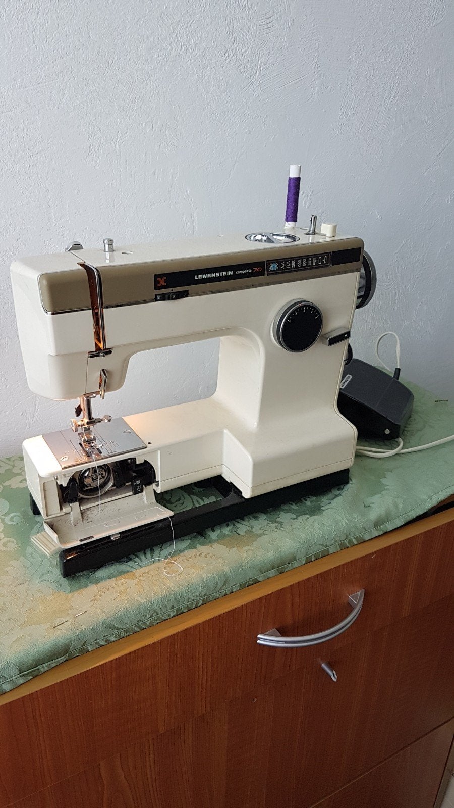 Oude naaimachine, Ophalen of Verzenden, Gebruikt, Naaimachine, Overige merken