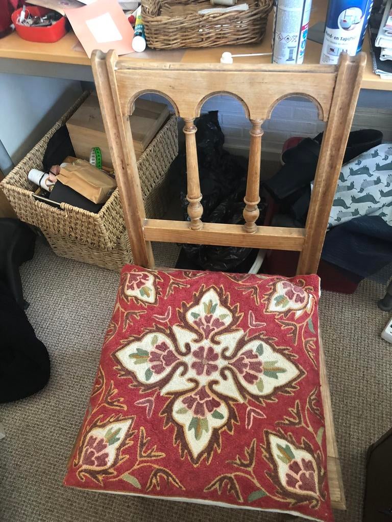 Oud grenen stoelje, Antiek en Kunst, Antiek | Meubels | Stoelen en Banken, Ophalen