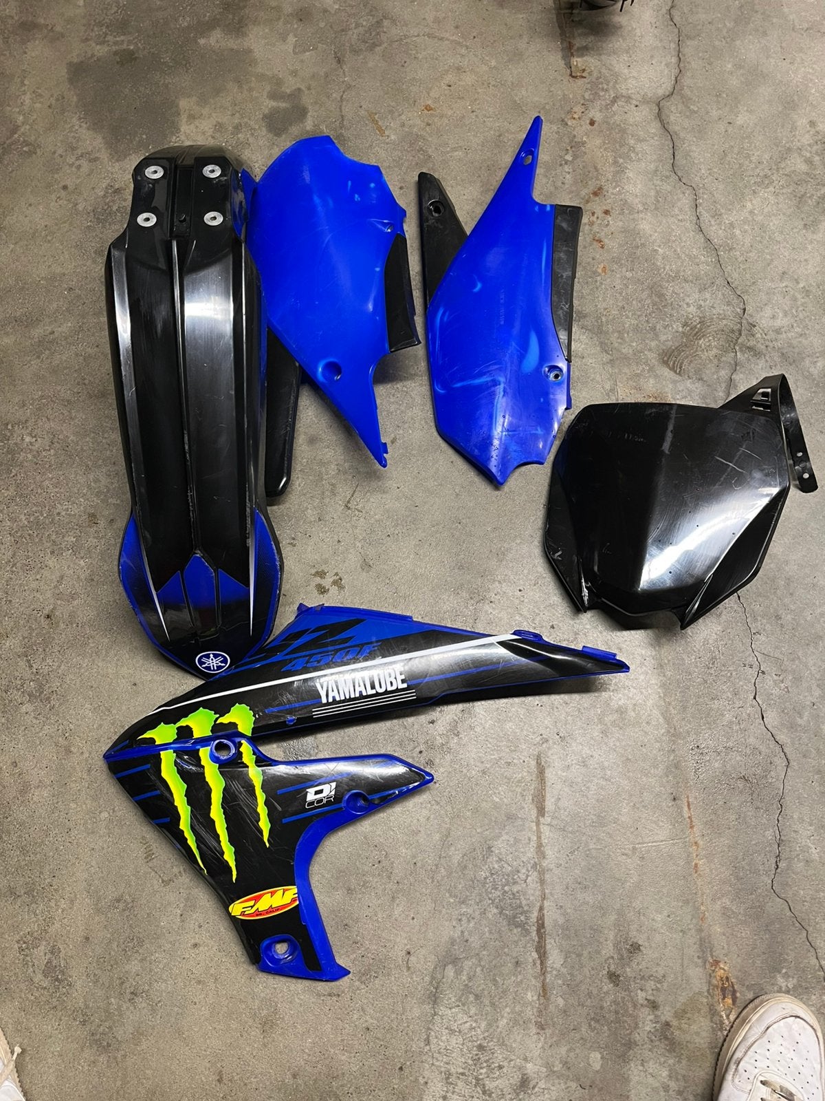 Aantal kappen YZ450F 2019, Motoren, Ophalen of Verzenden