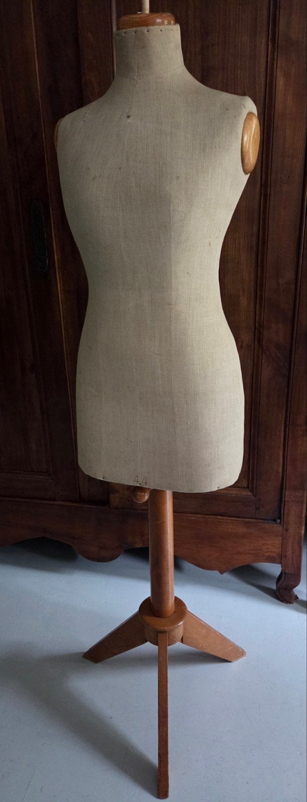 Vintage paspop mannequin op houten voet, verstelbaar, Ophalen