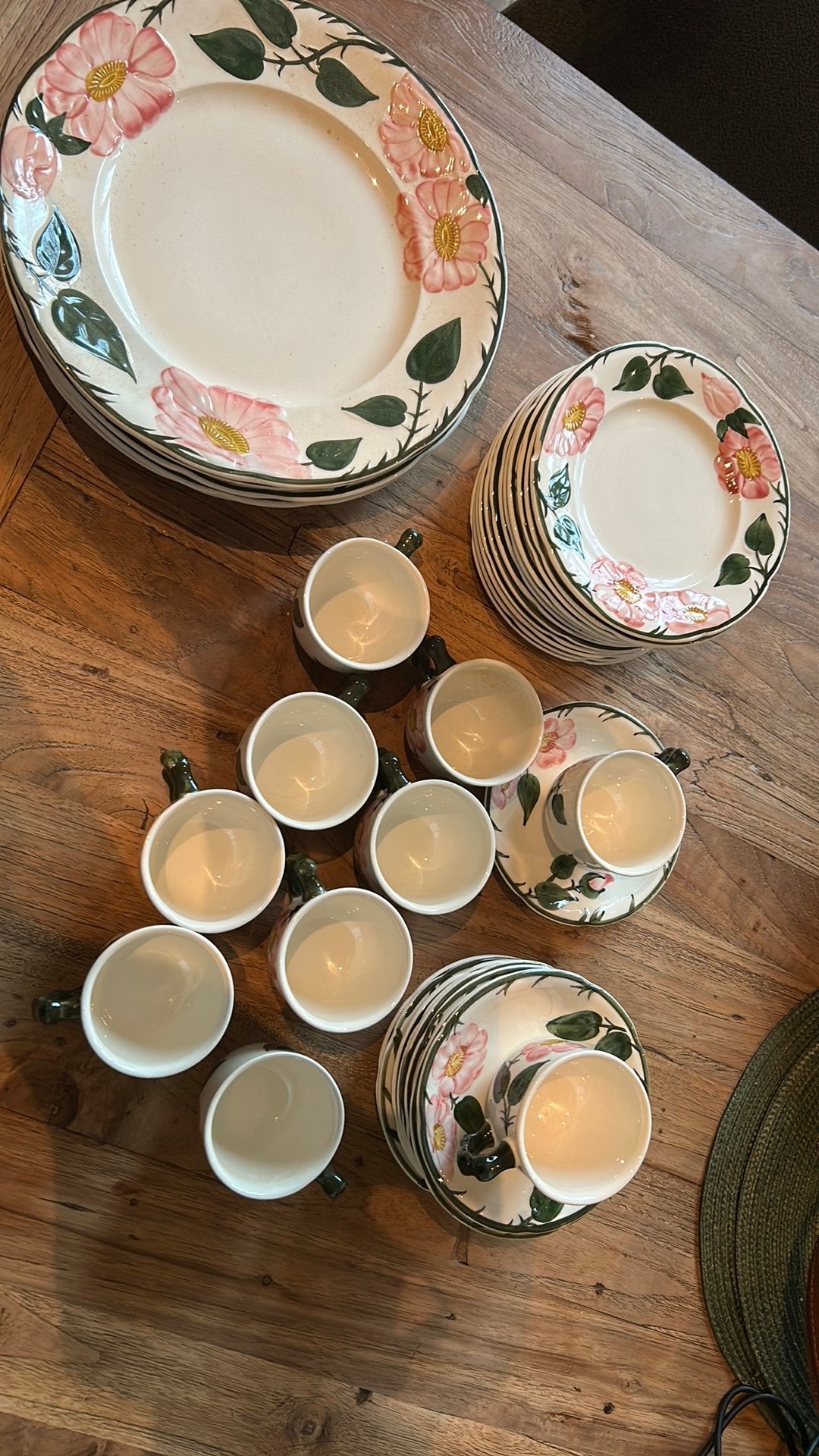 Villeroy en Boch servies Wild Rose 38-delig, Antiek en Kunst, Ophalen