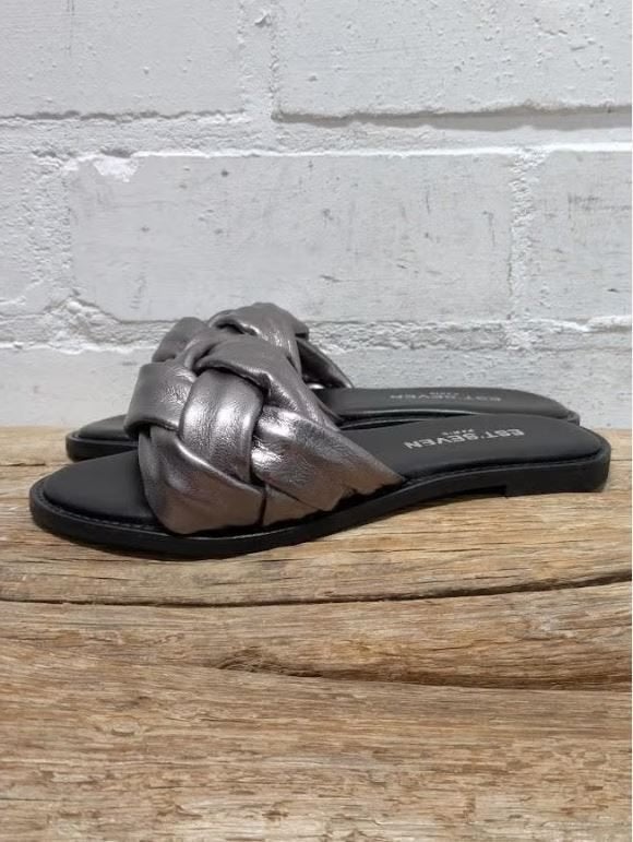 EST'SEVEN - Leren slippers maat 37 - Nieuw €100, Kleding | Dames, Schoenen, Verzenden, Zwart, Nieuw, X