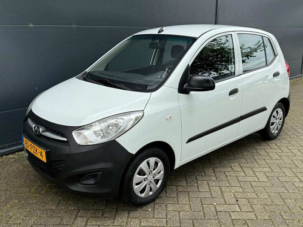 Hyundai I10 1.1 Pure/5D/nieuw apk, Auto's, Hyundai, Euro 5, Gebruikt, 4 cilinders, 400 kg