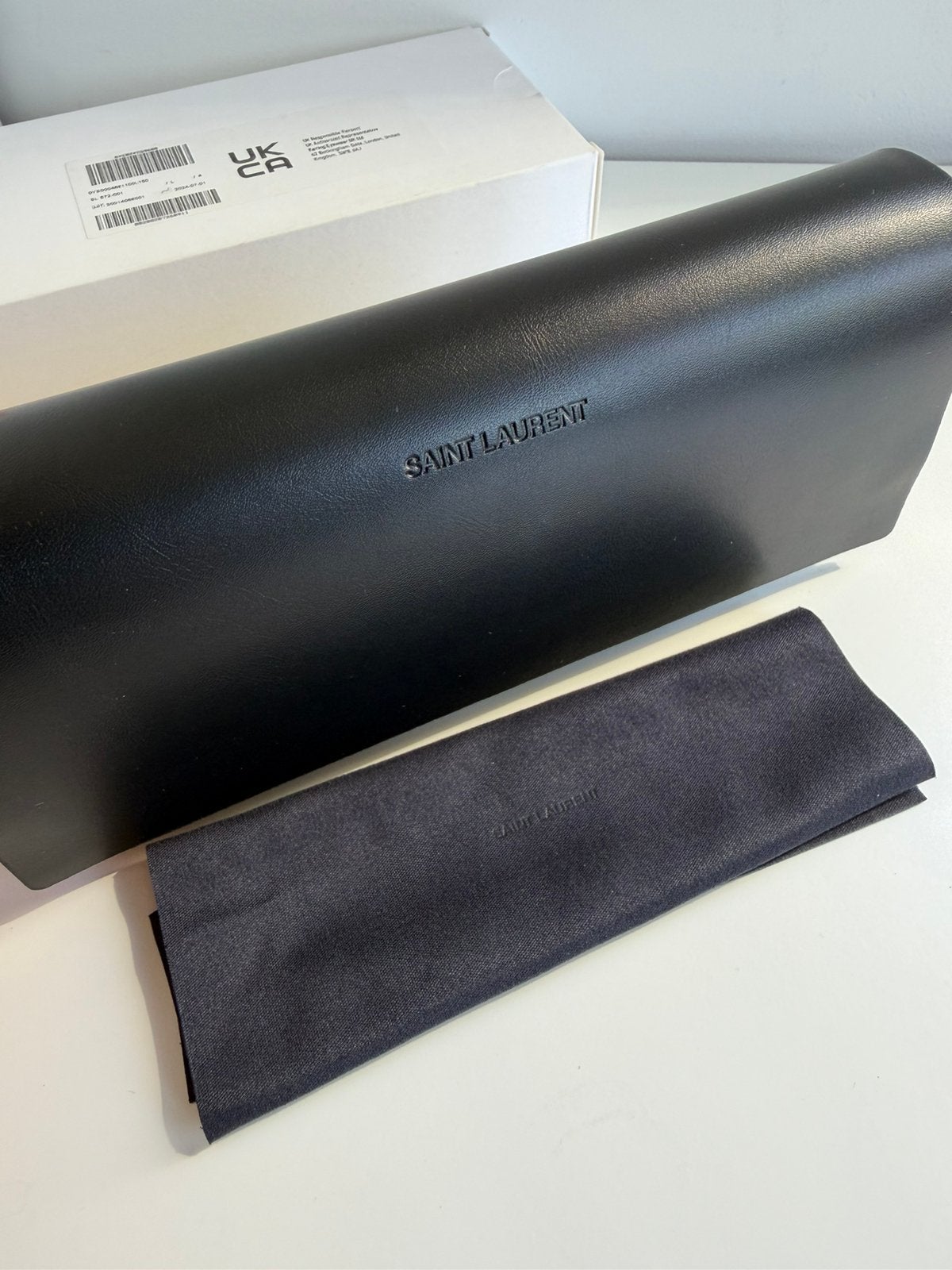Saint Laurent brillenkoker zwart etui hoes koker YSL, Sieraden, Tassen en Uiterlijk, Ophalen of Verzenden, Zo goed als nieuw, Zwart