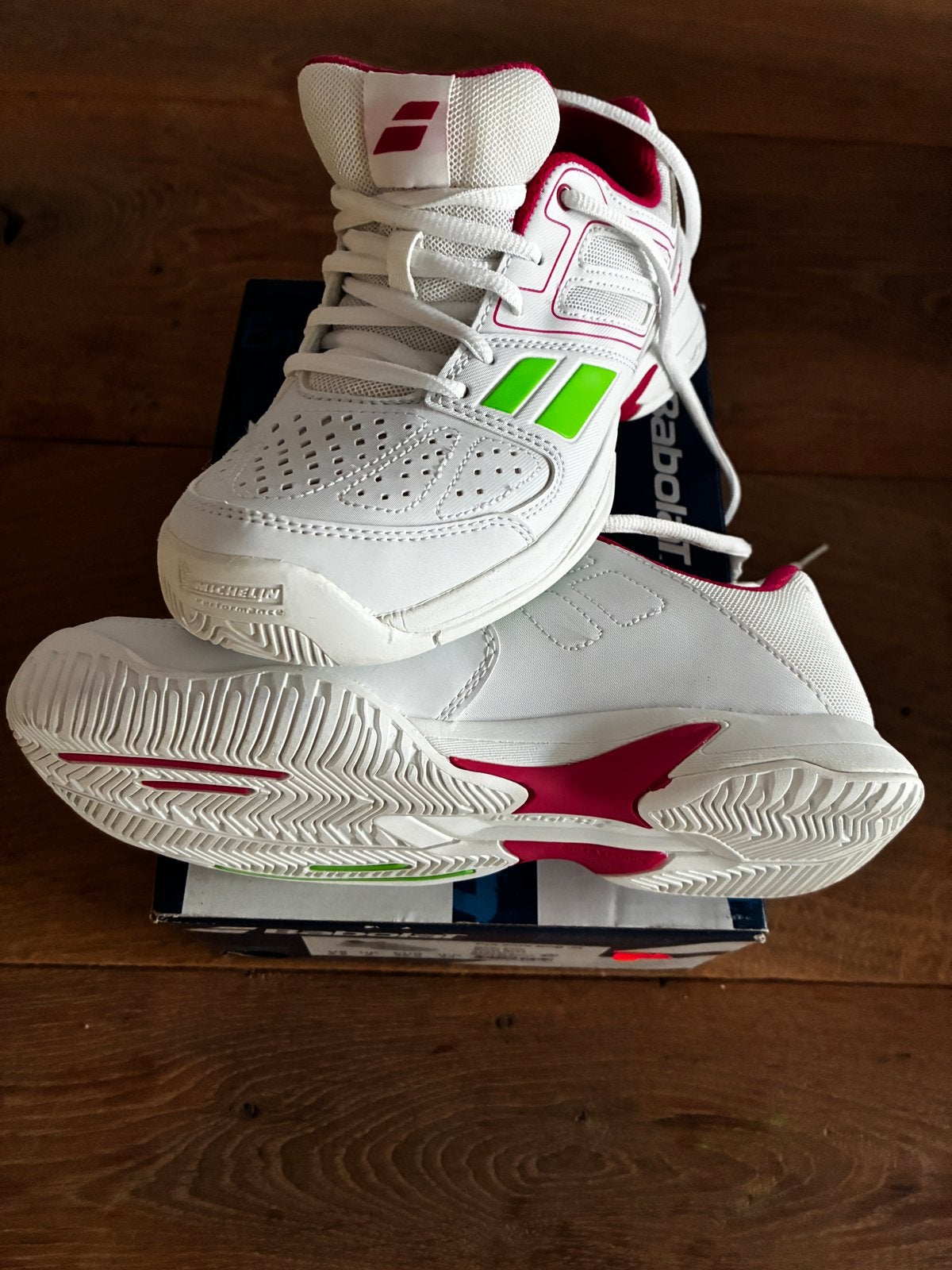 Babolat Pulsion tennisschoenen maat 35,5  - Nieuw in doos, Sport en Fitness, Tennis, L00, Schoenen, Nieuw, Ophalen of Verzenden