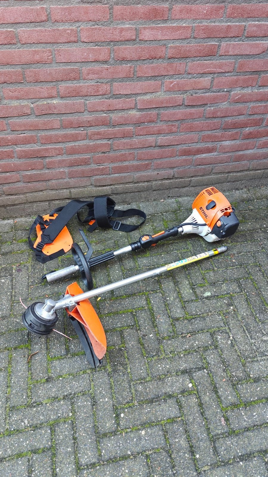 Stihl KM 130R Combitool - 4-takt, onderhouden, compleet, Tuin en Terras, Ophalen of Verzenden, Gebruikt, Benzine, Stihl