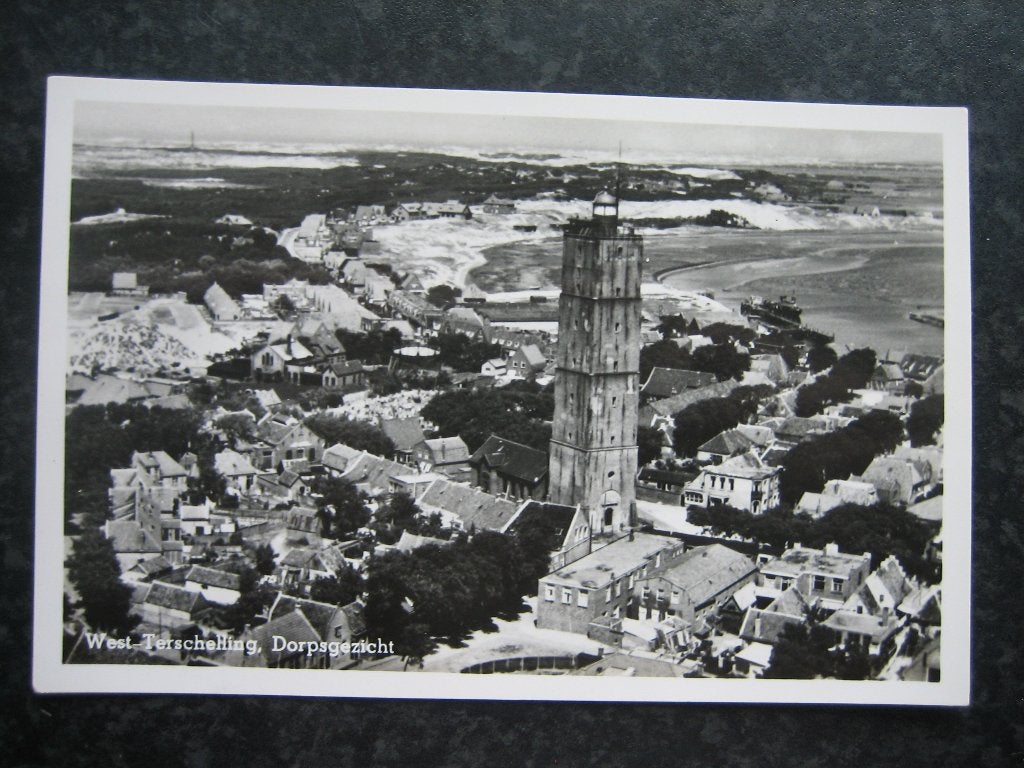 TERSCHELLING West dorpsgezicht 1948, Ophalen of Verzenden, 1940 tot 1960, Waddeneilanden