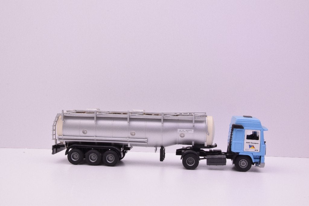 Volvo F12 Globetrotter  ''  H & S transport ''  Tekno, Ophalen of Verzenden, Zo goed als nieuw, Bus of Vrachtwagen, Tekno
