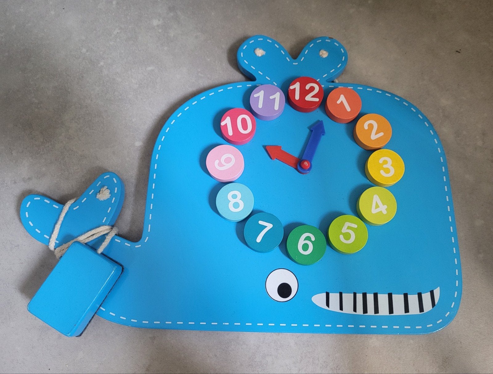 Houten walvis klok puzzel - Leer klokkijken, Ophalen of Verzenden, Gebruikt, Puzzelen