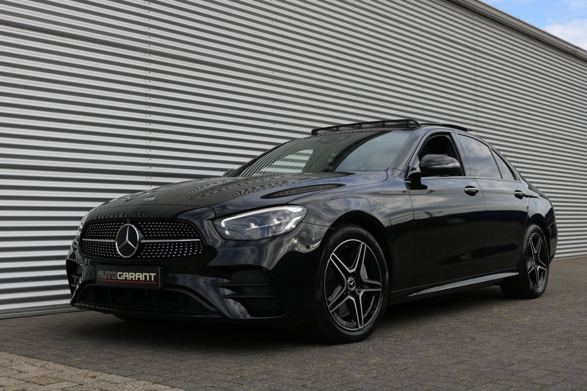 Mercedes-Benz E-Klasse 300 de 4 Matic AMG Line AMG Nightpakk, Auto's, Automaat, 12 maanden, Gebruikt, Zwart