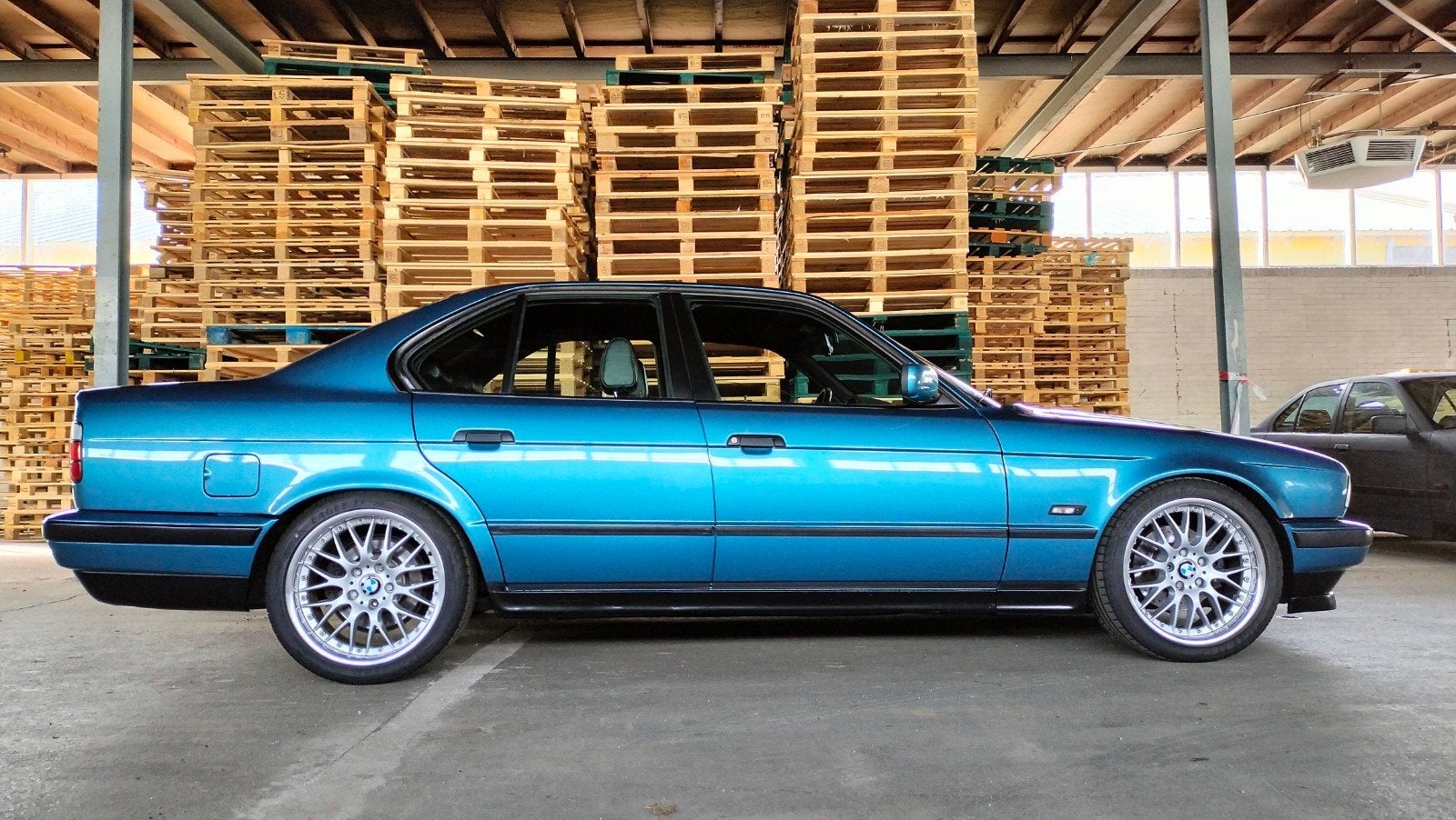BMW 540i H6, E34 1994, Zeer mooie auto! Leder sportstoelen,., Automatische klimaatregeling, Achterwielaandrijving, 2000 kg, Blauw