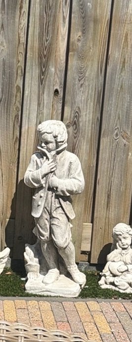 Tuinbeeld  jongen, Ophalen, Gebruikt