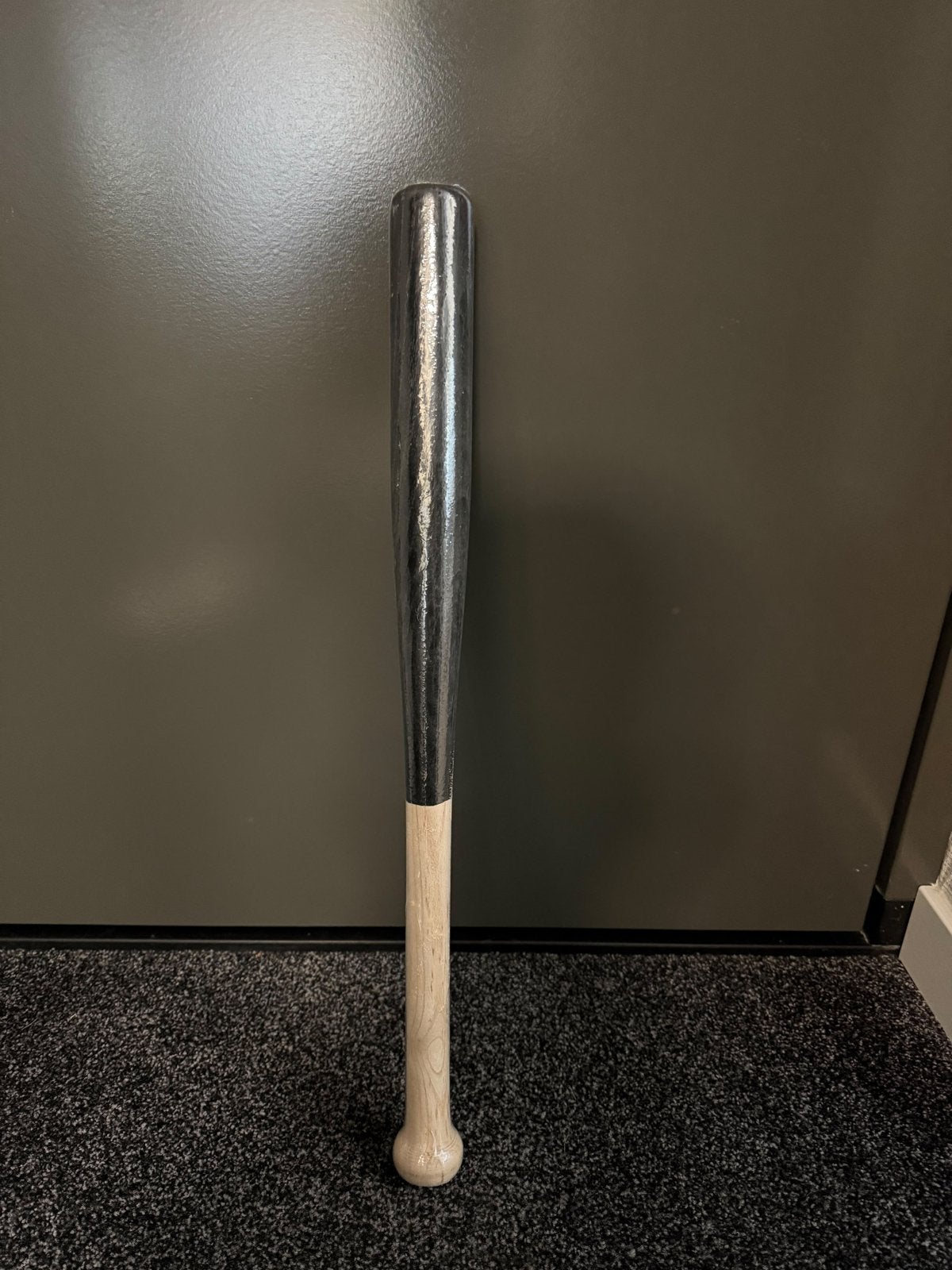 Nieuwe zware houten knuppel, 49cm, rood, Sport en Fitness, Ophalen of Verzenden, Nieuw, Honkbal, Knuppel