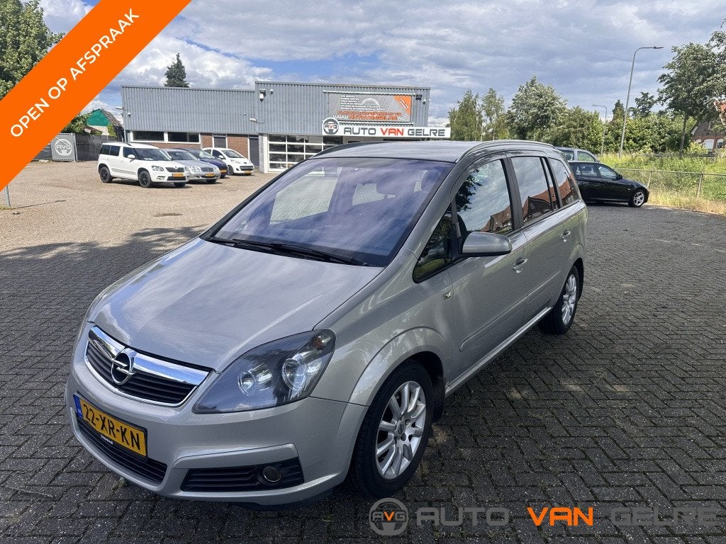 Opel Zafira 2.2 Automaat 7 Persoons Airco Trekhaak, Gebruikt, 4 cilinders, 150 pk, 7 stoelen