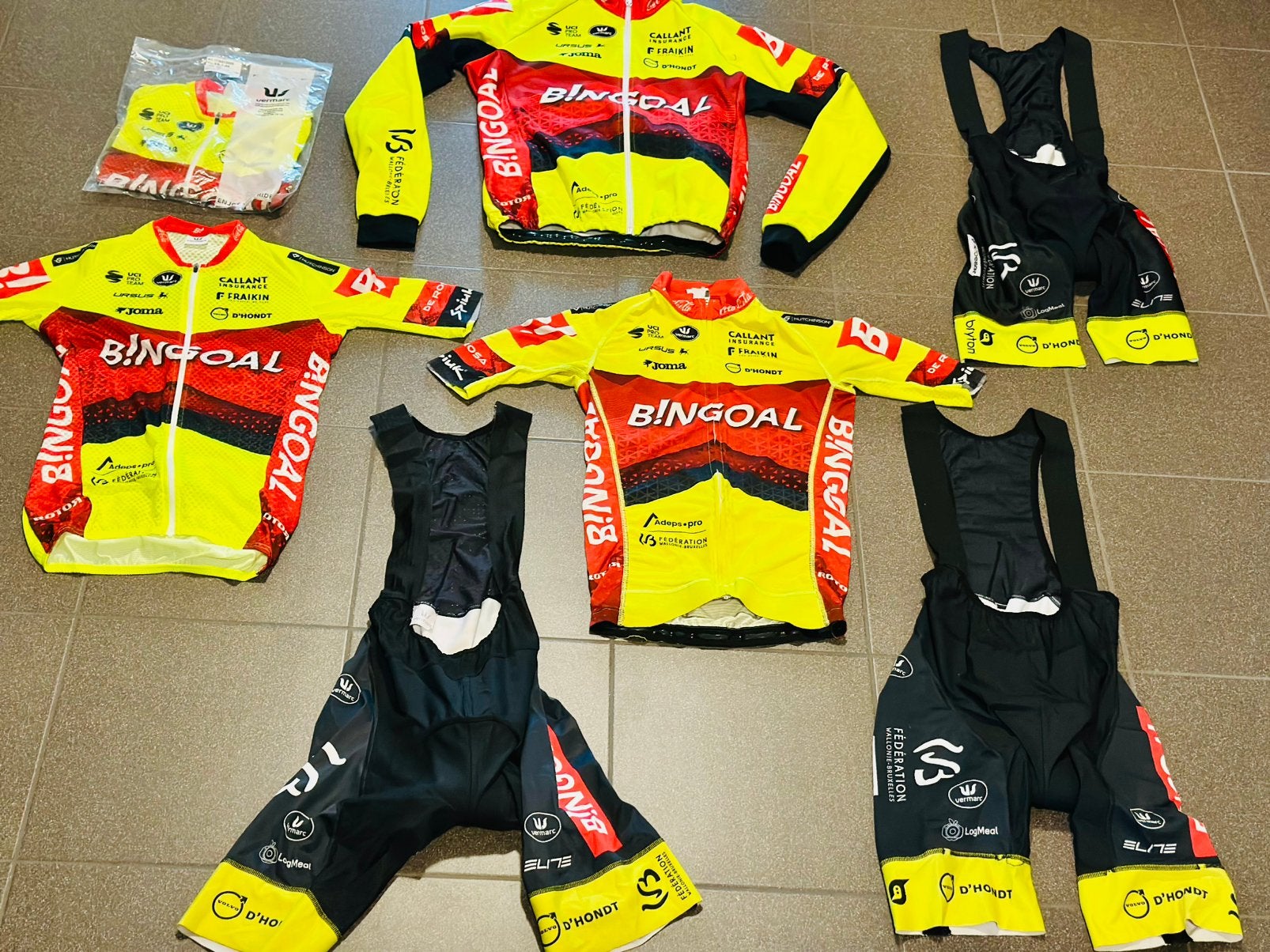 Wielrenkleding wielrenbroek wielrenshirt wielrenjas maat XS, Fietsen en Brommers, XS, Heren, Ophalen of Verzenden, Zo goed als nieuw