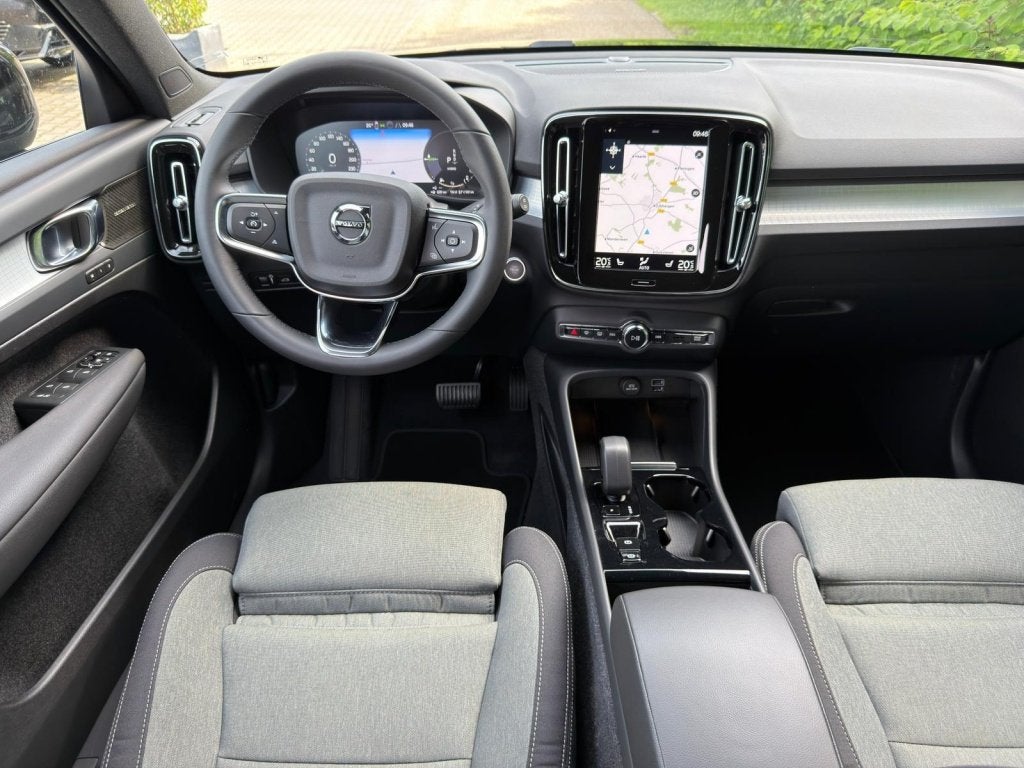 Foto 2 van Volvo XC40 1.5 T5 Plus Dark | H/K | Memory | Pilot Assist |