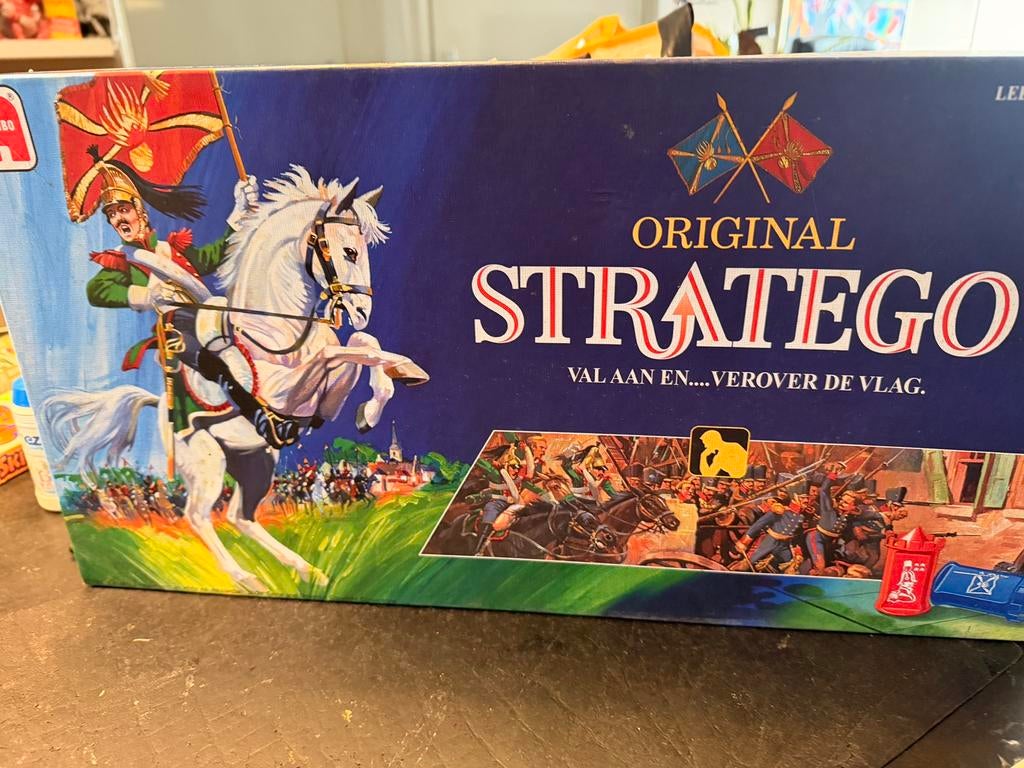 Stratego Original nieuwstaat, Hobby en Vrije tijd, Gezelschapsspellen | Bordspellen, Ophalen of Verzenden, Zo goed als nieuw