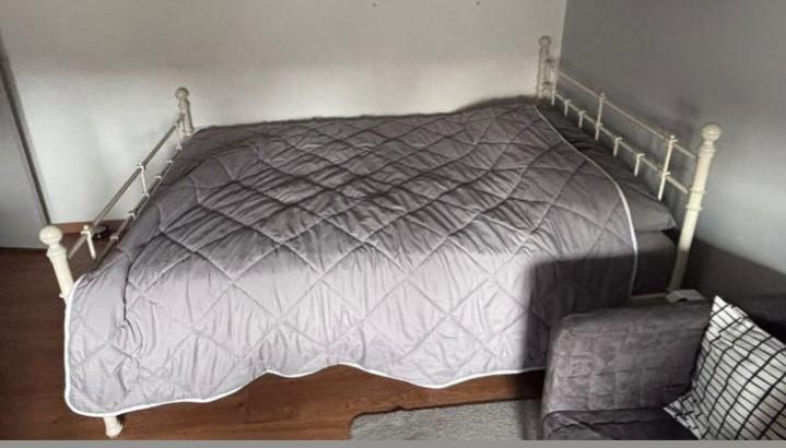 Metalen bedframe met lattenbodems (140x200 cm), Huis en Inrichting, Slaapkamer | Bedden, Ophalen, Gebruikt, Wit, Tweepersoons