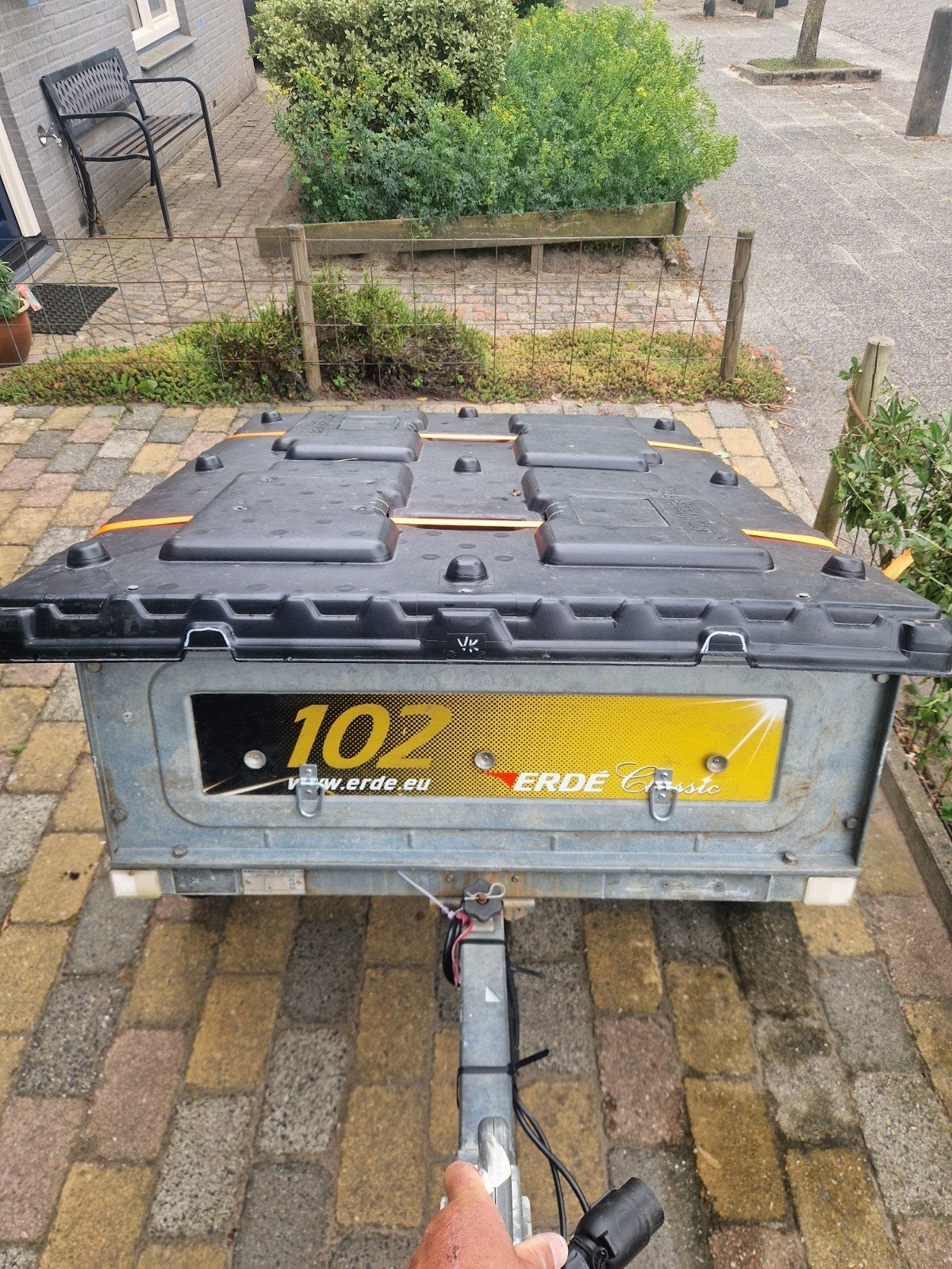 Erde 102 Classic aanhangwagen met deksel, Ophalen, Gebruikt