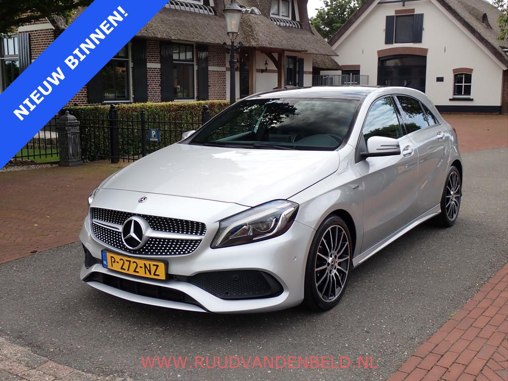 Mercedes-Benz A-Klasse 180 AMG Edition SPORTSTOEL/FULL-LED/N, Auto's, Voorwielaandrijving, Gebruikt, 4 cilinders, Leder en Stof