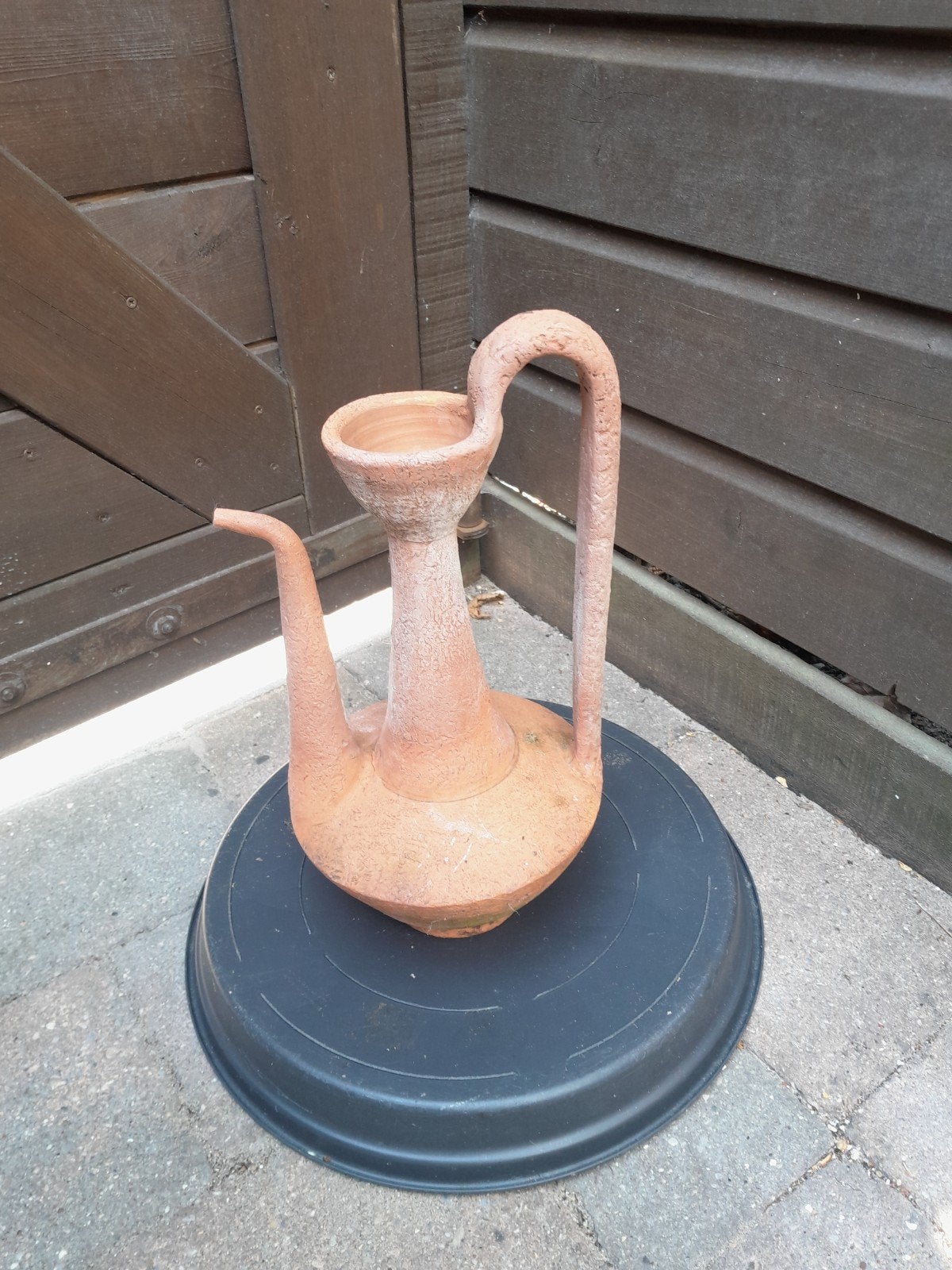 Decoratieve terracotta kan/vaas, Ophalen