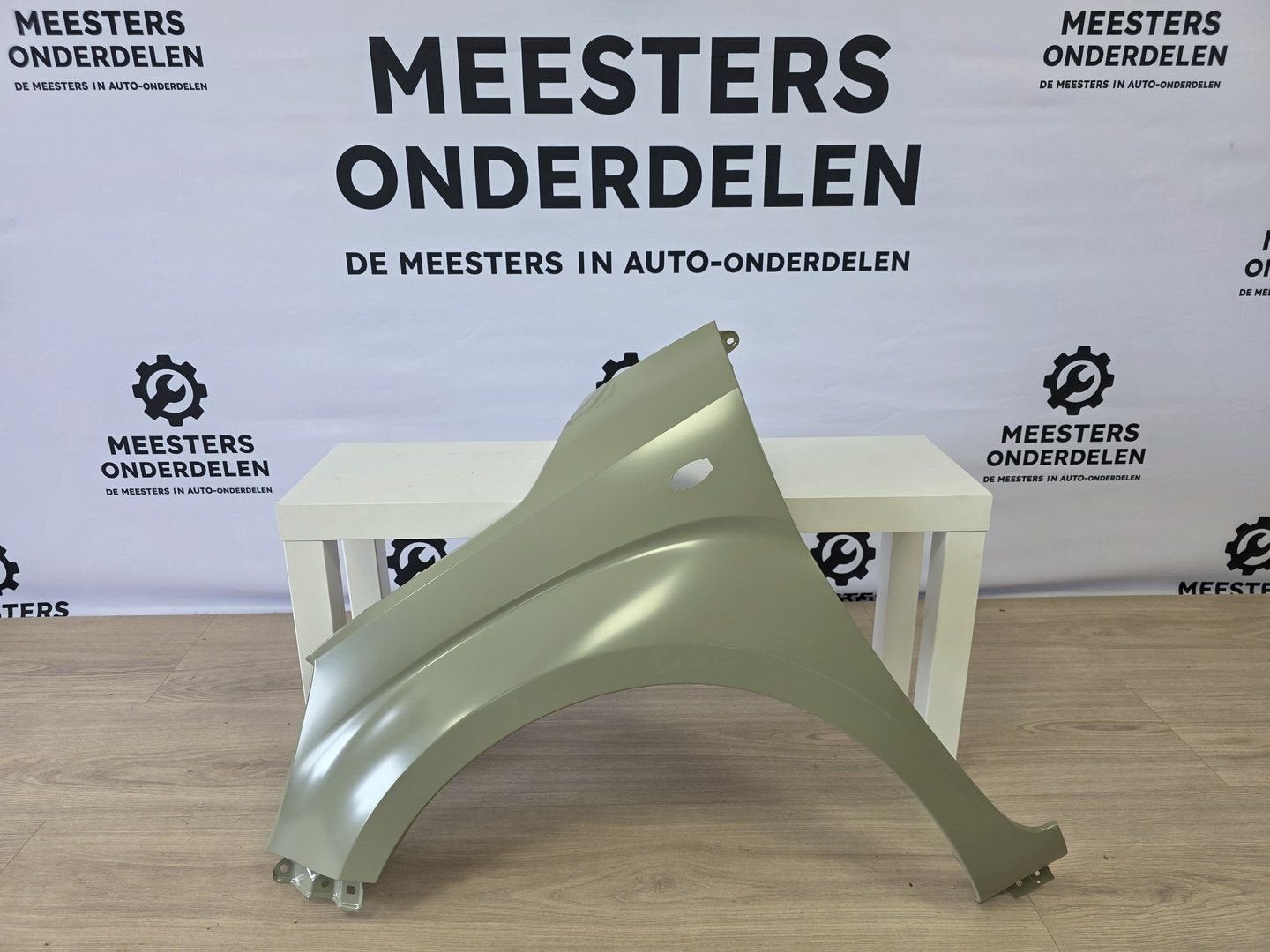 Suzuki Ignis (MF) Zijscherm Links Voor 5771162R00000, Ophalen, -, -, Nieuw