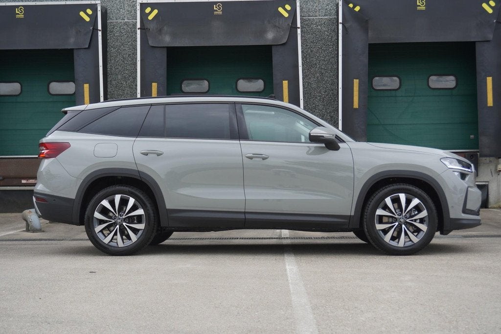 Skoda Kodiaq 1.5 TSI 204pk PHEV Business Edition Plus | 19", Auto's, Skoda, 12 maanden, 1498 cc, 4 cilinders, Alcantara