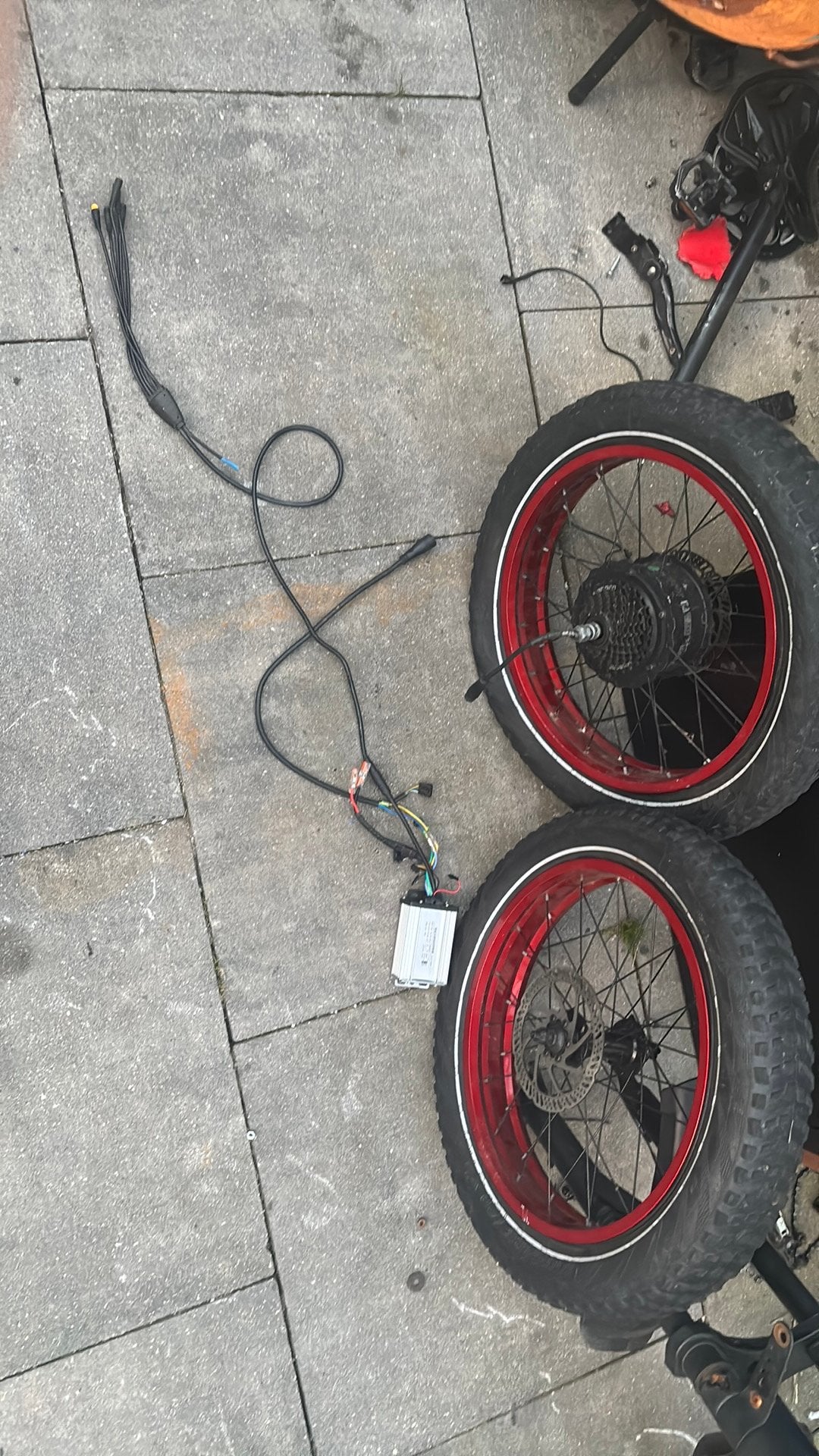 Motor fatbike voorwiel 750watt, Ophalen, Zo goed als nieuw