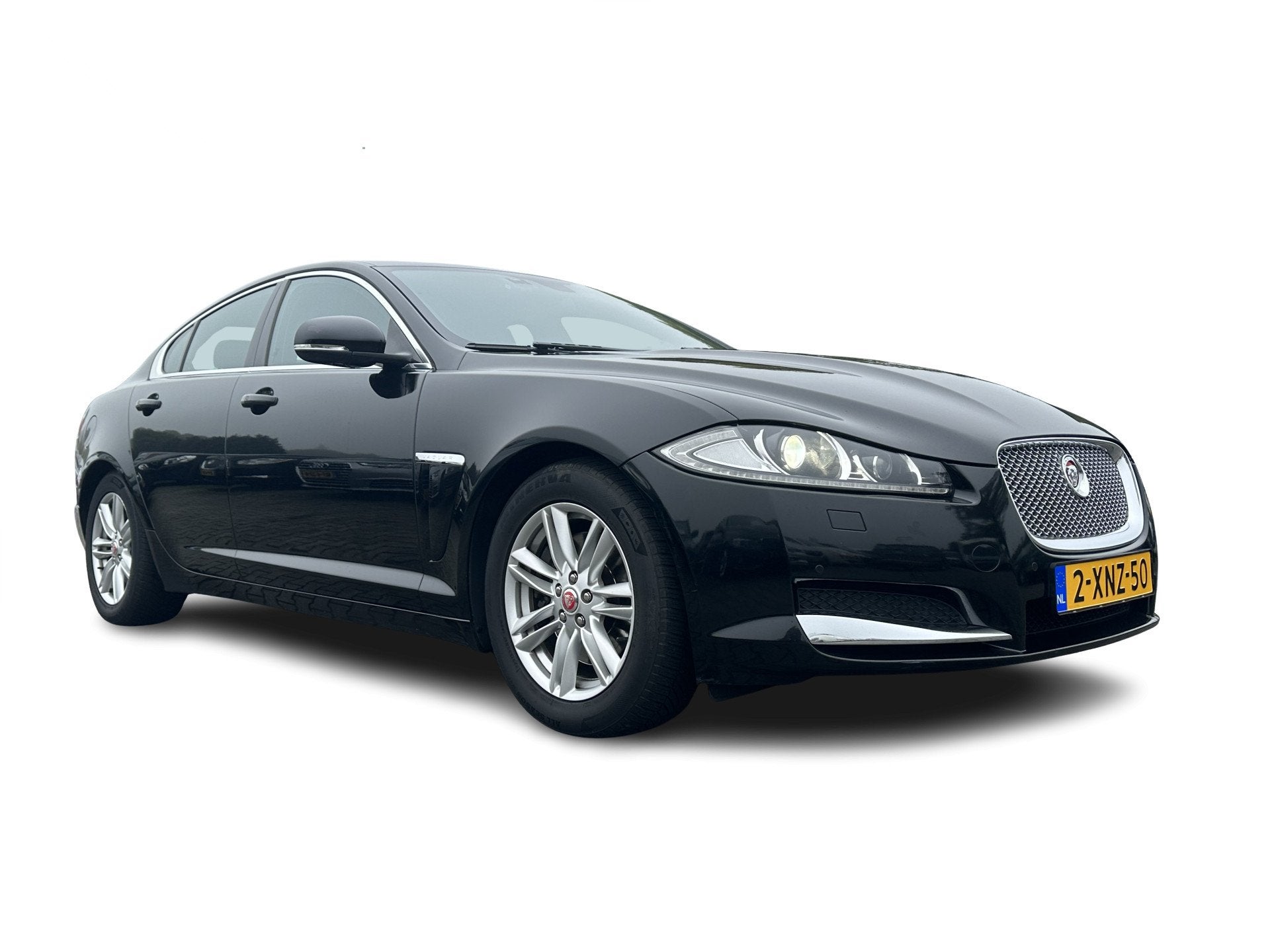 Jaguar XF 2.2D Aut. *LEATHER | BI-XENON | NAVI-FULLMAP | CAM, Auto's, Automaat, Euro 5, Achterwielaandrijving, Gebruikt