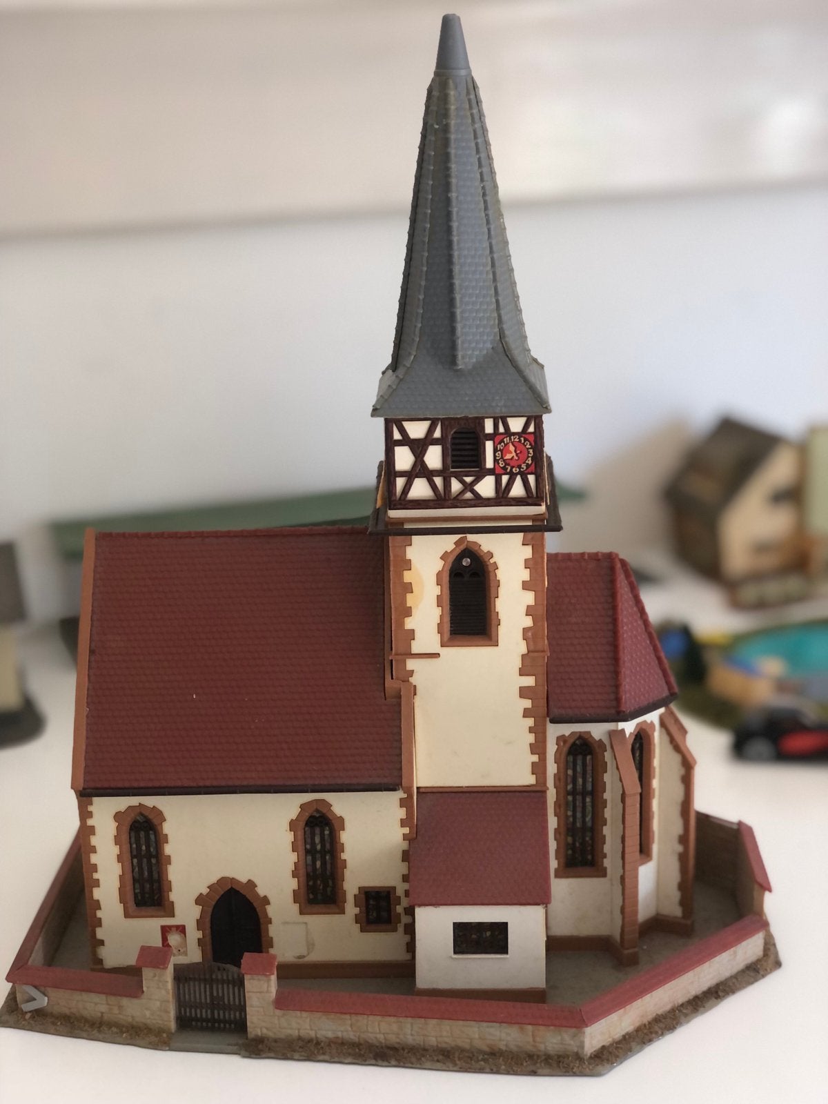 Kibri dorpskerk H0, Hobby en Vrije tijd, Modelbouw | Overige, Ophalen of Verzenden, Gebruikt