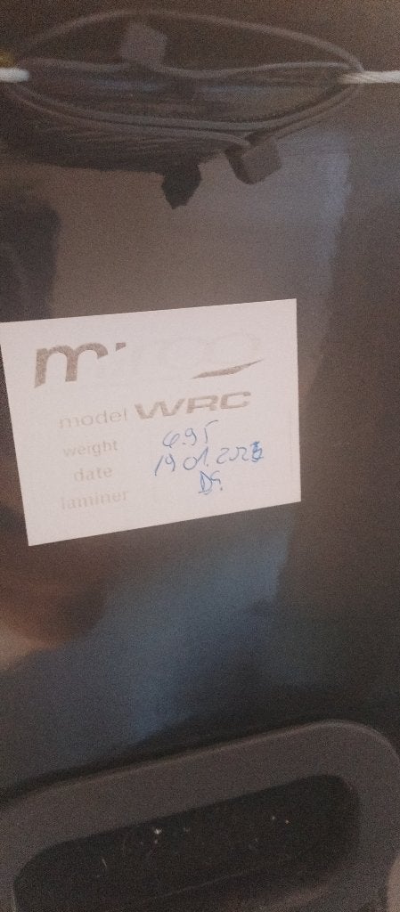 Carbon WRC kuipstoel, Ophalen
